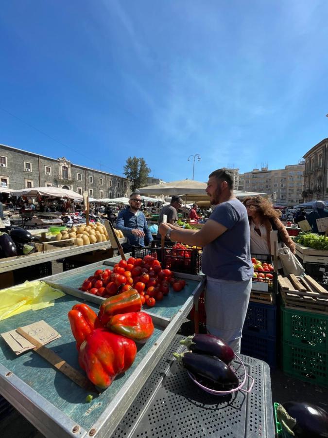 Gli Appartamenti Di Agata Катания Екстериор снимка